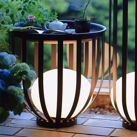 Outdoor Lawn lights