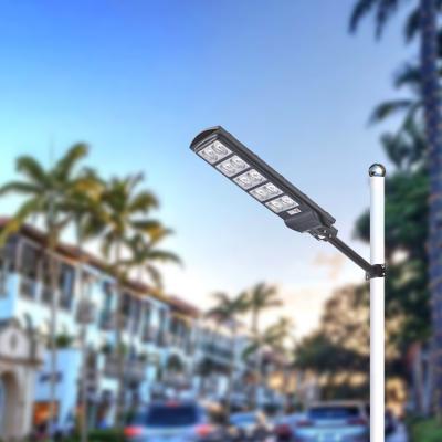 Outdoor Ip67 Solar Street Light Outdoor Lamp High Lumen Smart Motion Sensor All In One Solar Led Street Light Supplier