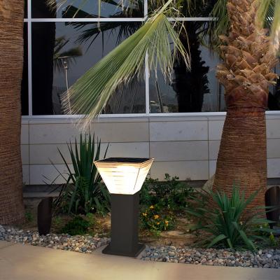 Factory Wholesale Modern Pillar Lawn Panel Lights Outdoor Waterproof LED Landscape Lighting Solar Garden Lights